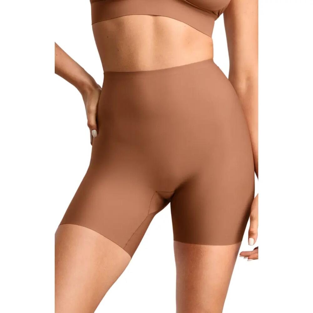 Siella No-Show Bike Short in Toffee Cover