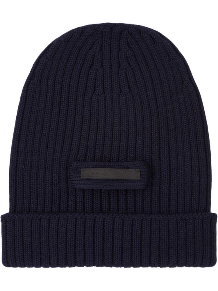 Prada logo patch beanie - Blue Cover