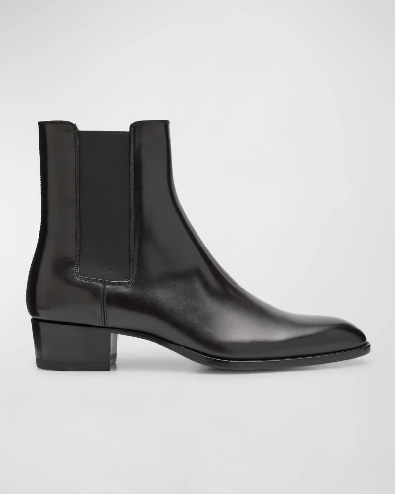 Saint Laurent Men's Wyatt 40 Leather Chelsea Boots Cover