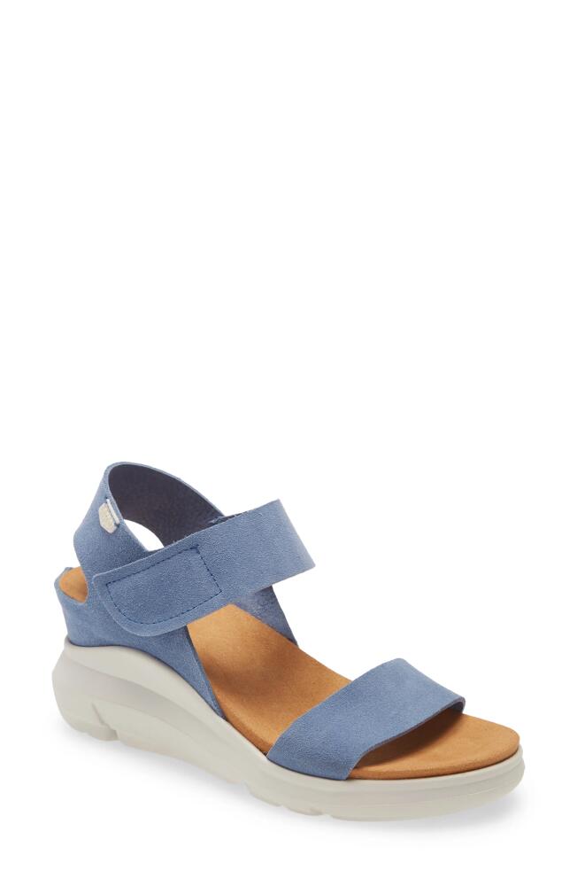 On Foot Java Platform Wedge Sandal in Vaquero Cover