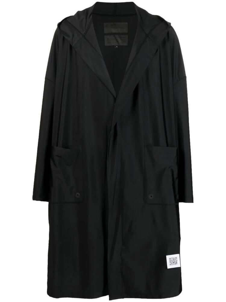 Fumito Ganryu logo-patch rain coat - Black Cover