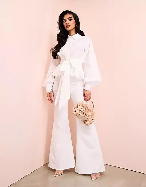 ASOS LUXE sexy flare pants in white Cover