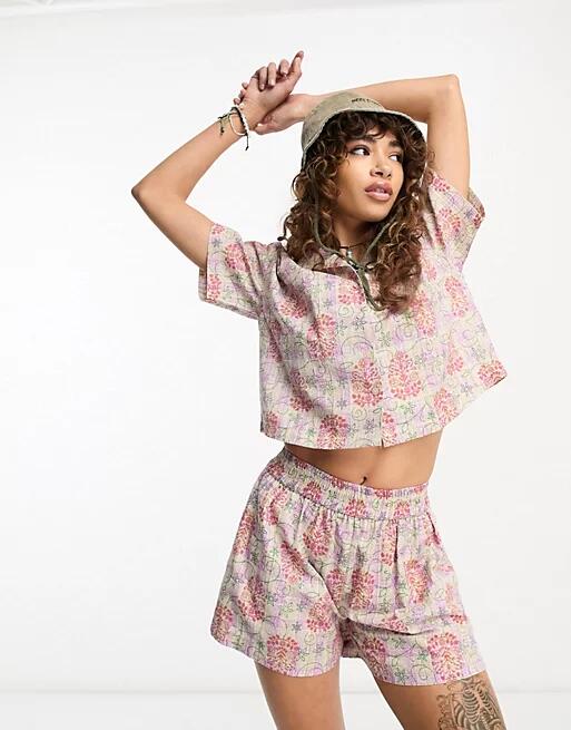 Reclaimed Vintage shorts in check floral print - part of a set-Multi Cover