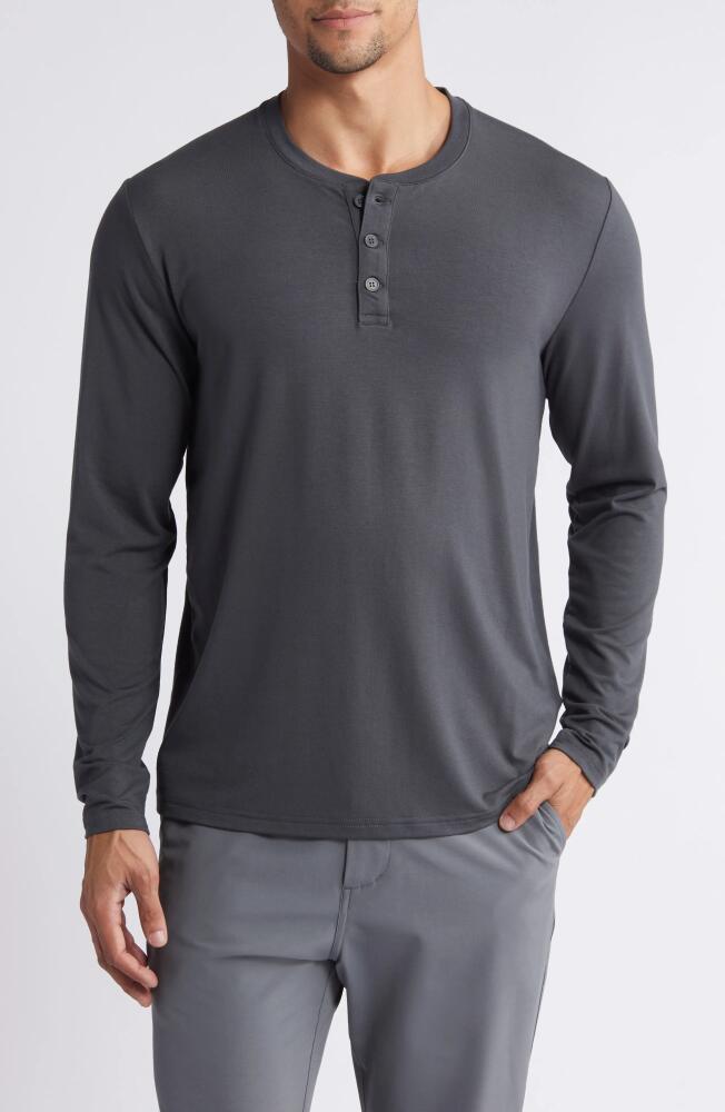 Free Fly Flex Performance Henley in Black Sand Cover