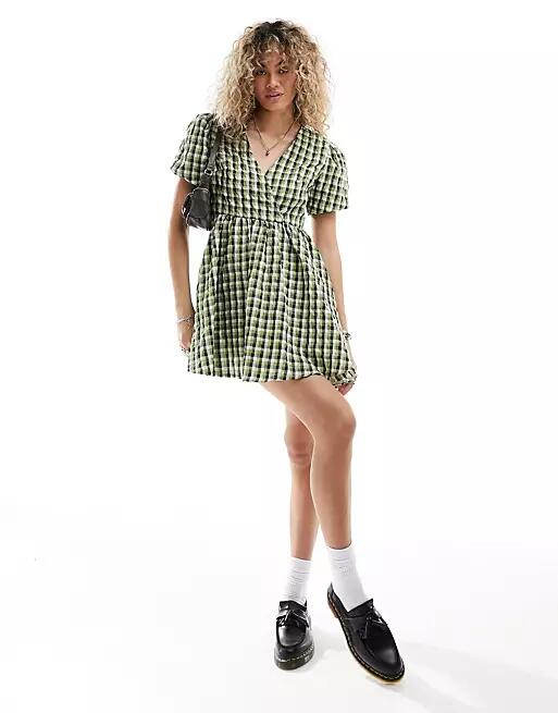 Daisy Street wrap front smock dress in textured green plaid Cover