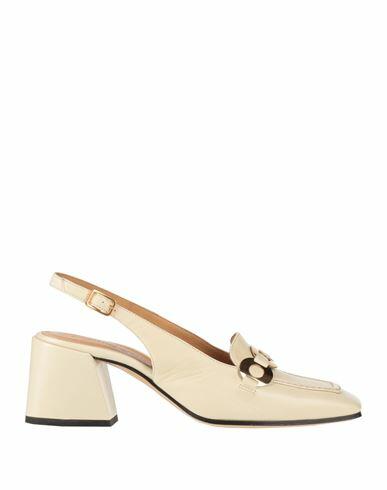 Pomme D'or Woman Pumps Cream Leather Cover