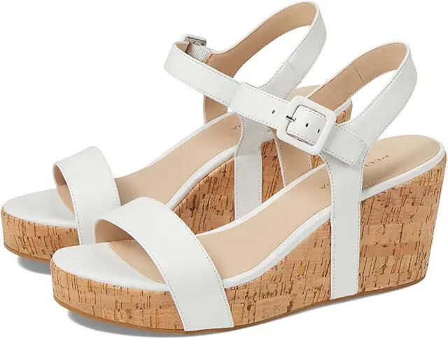 Pelle Moda Wiltz (White) Women's Sandals Cover