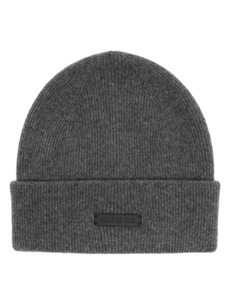 Fear Of God logo-patch beanie - Grey Cover