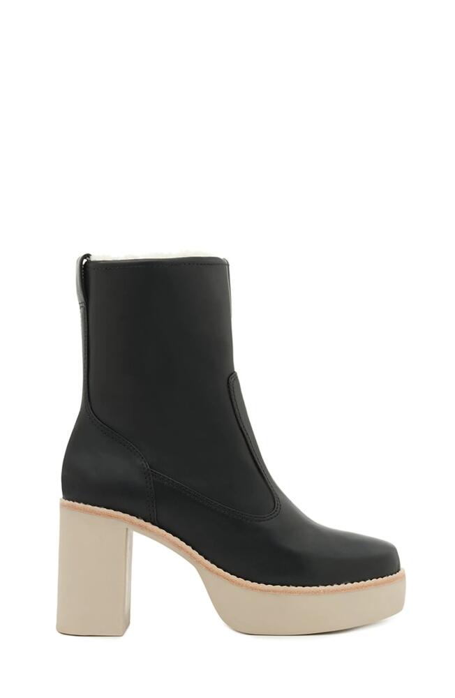 Daniella Shevel Lugg Boot in Black Cover