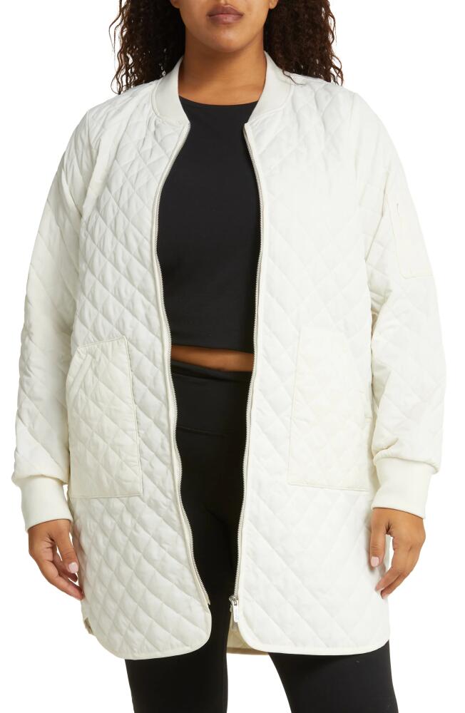 zella Recycled Polyester Quilted Jacket in Ivory Egret Cover