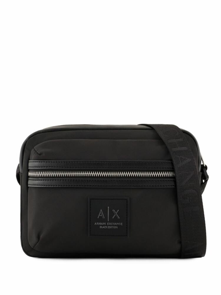 Armani Exchange logo-patch messenger bag - Black Cover