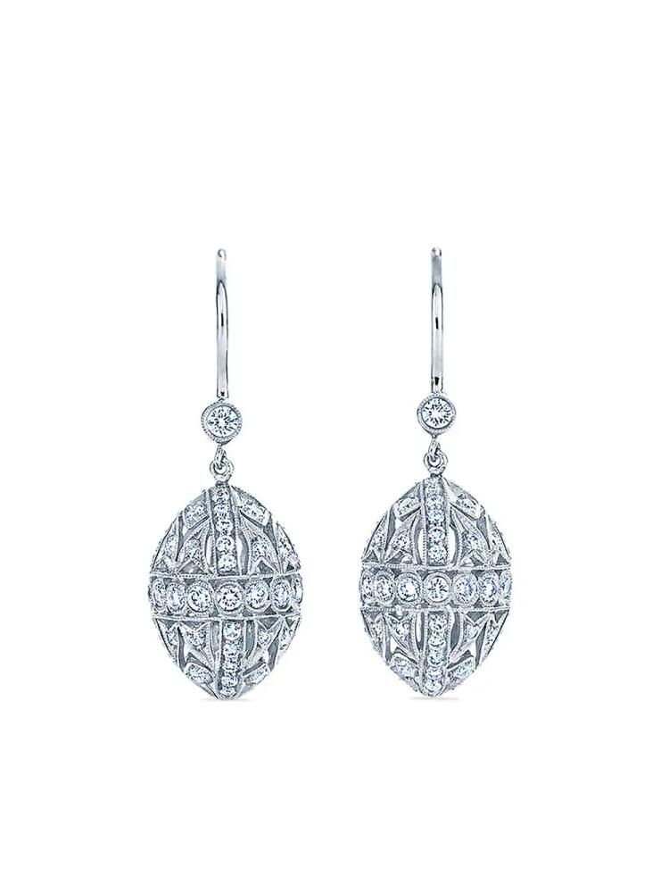 KWIAT 18kt white gold Splendor filigree diamond egg drop earrings - Silver Cover