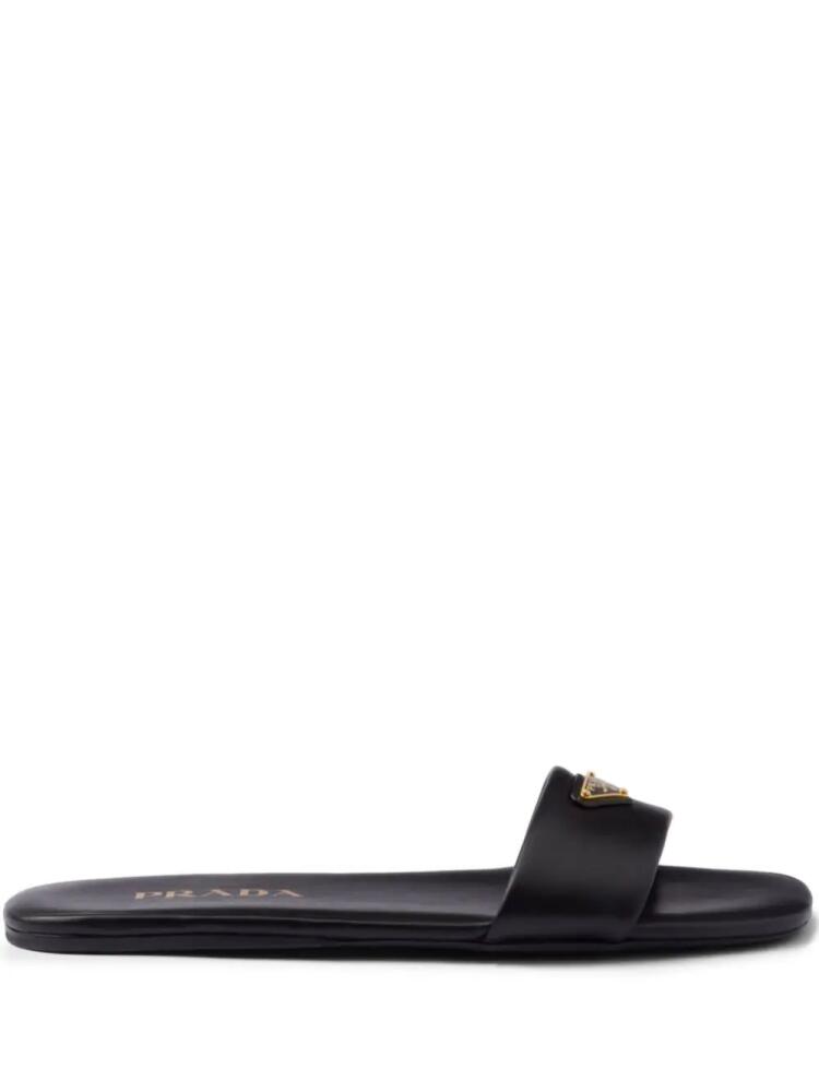 Prada triangle-logo leather slides - Black Cover