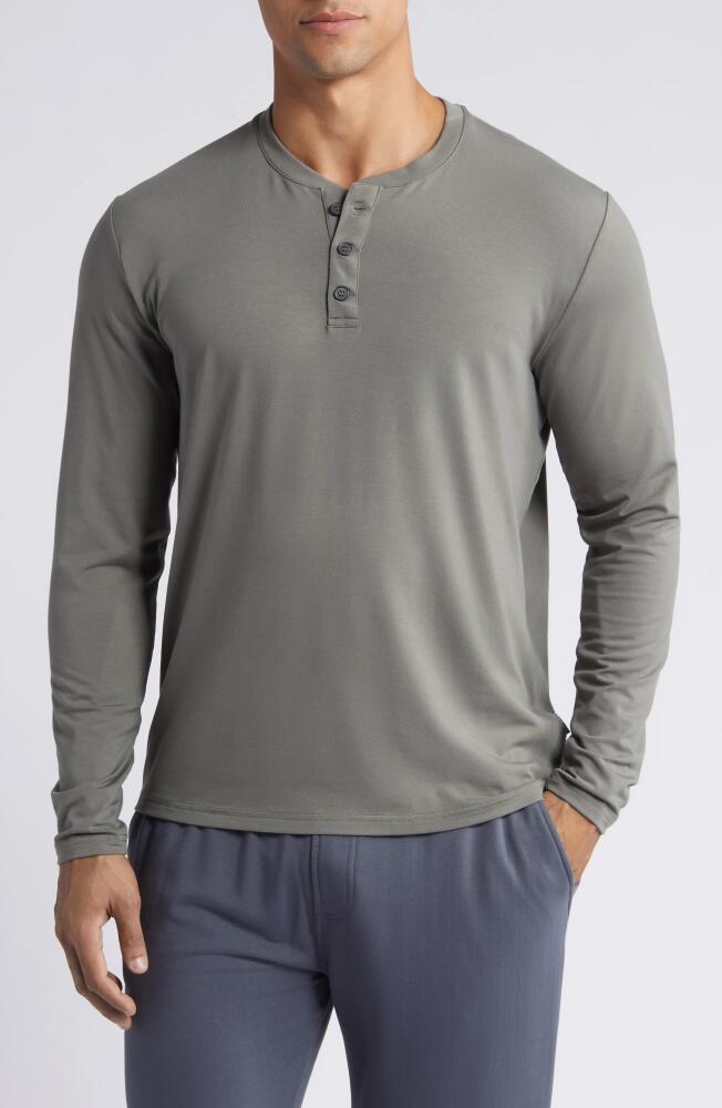 Free Fly Flex Performance Henley in Fatigue Cover