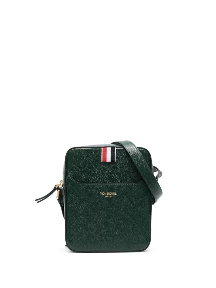 Thom Browne pebble texture messenger bag - Green Cover