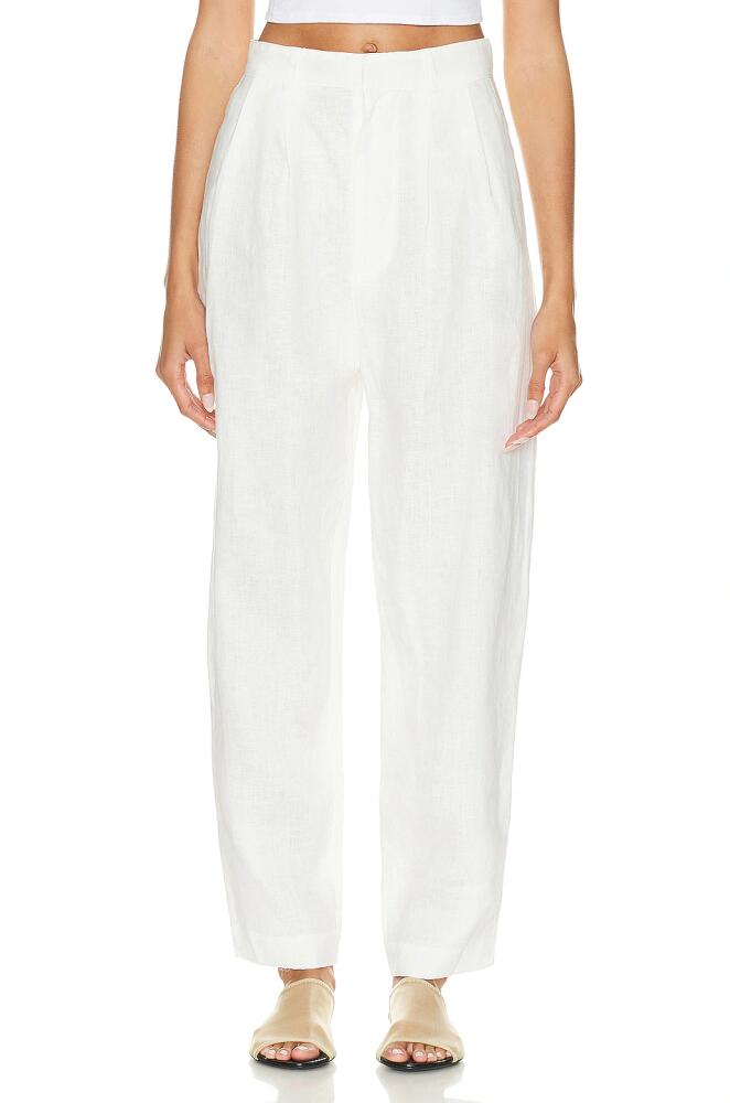 Enza Costa Tapered Pleated High Waist Pant in White Cover