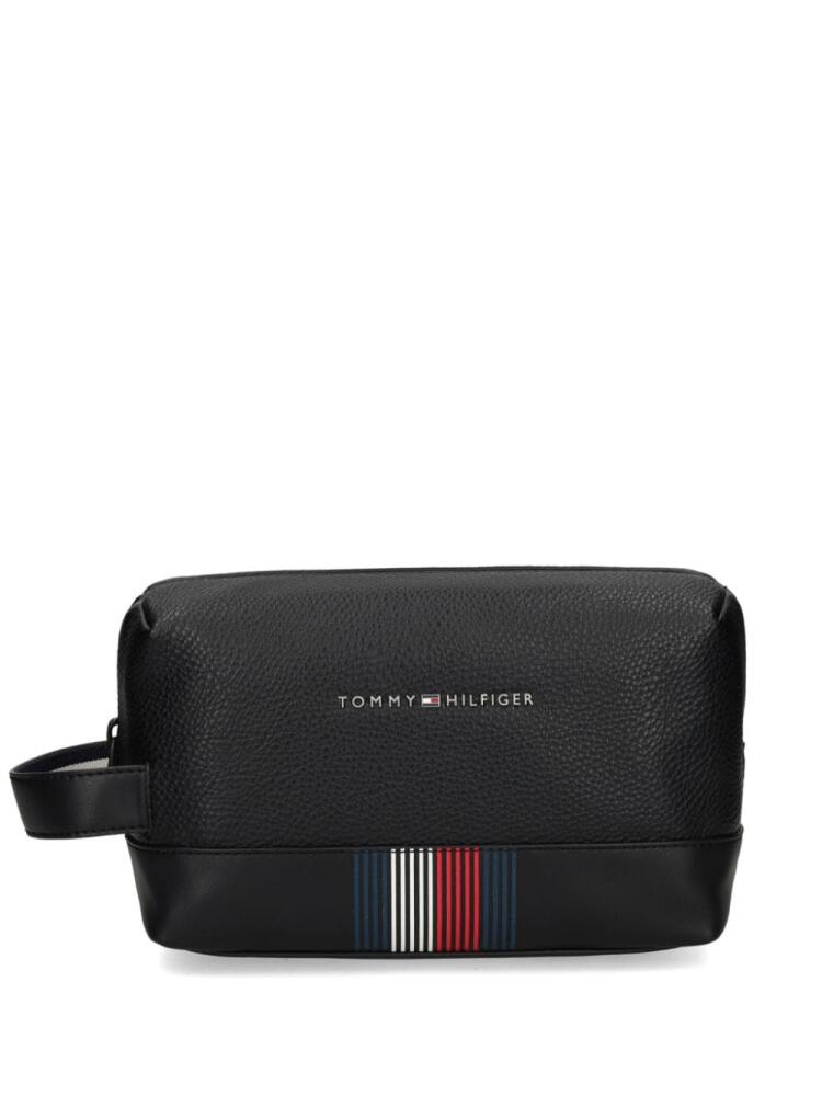 Tommy Hilfiger logo-appliqué wash bag - Black Cover