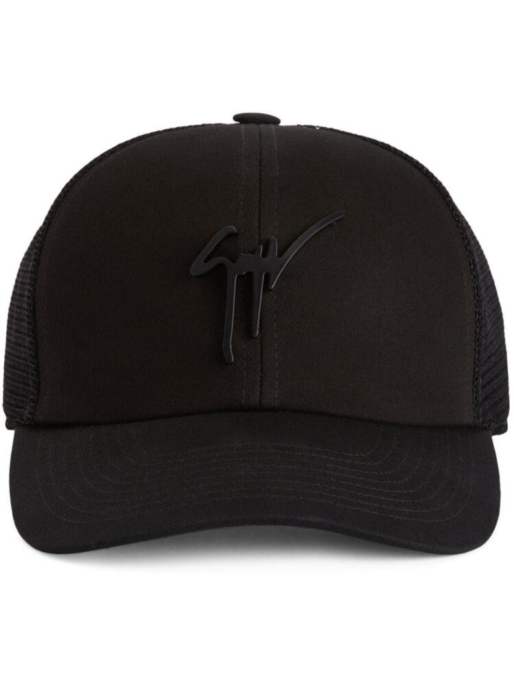 Giuseppe Zanotti Cohen logo-embossed trucker cap - Black Cover