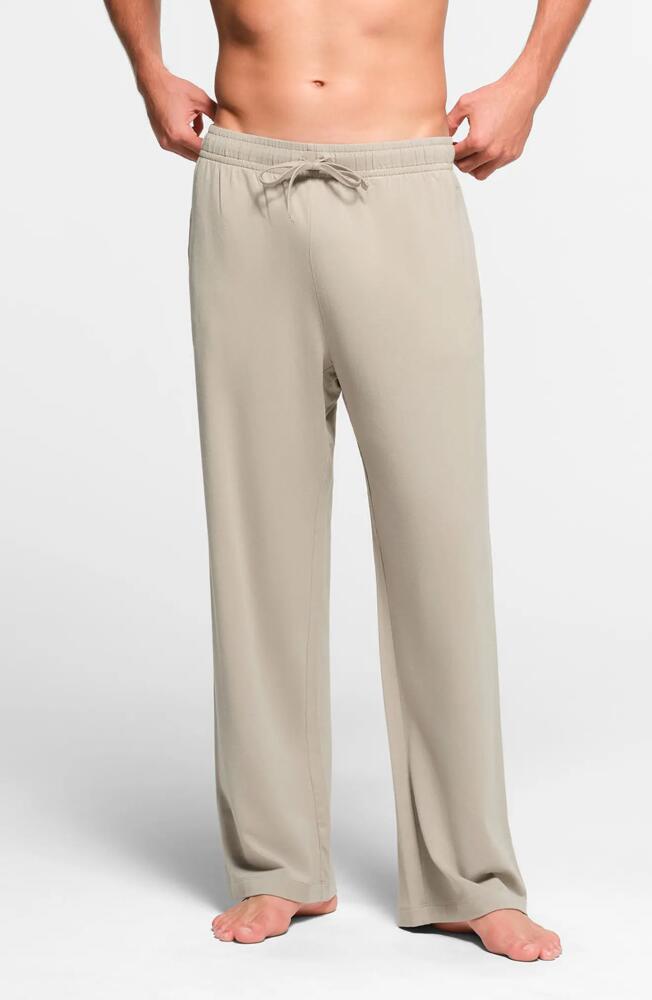 SKIMS Straight Leg Stretch Lounge Pants in Shale Cover