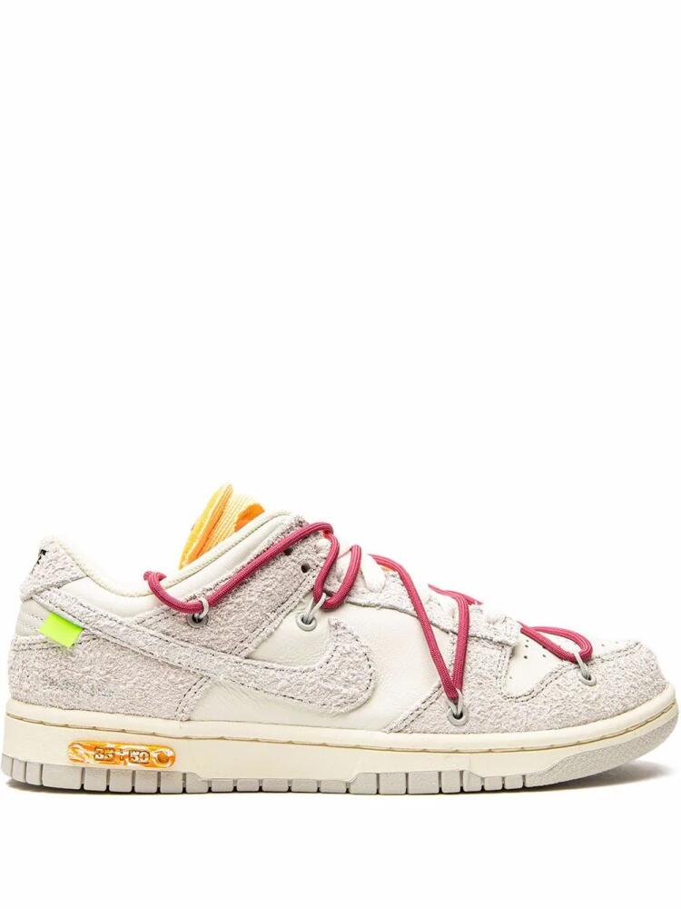 Nike X Off-White Dunk Low "Lot 35" sneakers - Neutrals Cover