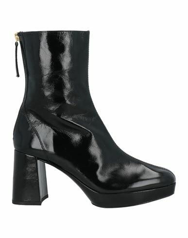 Unisa Woman Ankle boots Black Soft Leather Cover