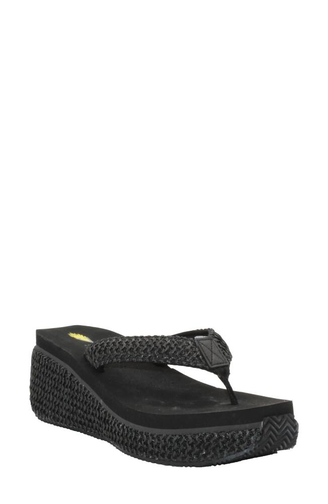 Volatile Island Platform Flip Flop in Black Raffia Fabric Cover