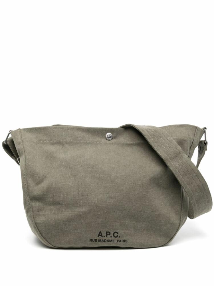 A.P.C. logo-print tote bag - Green Cover