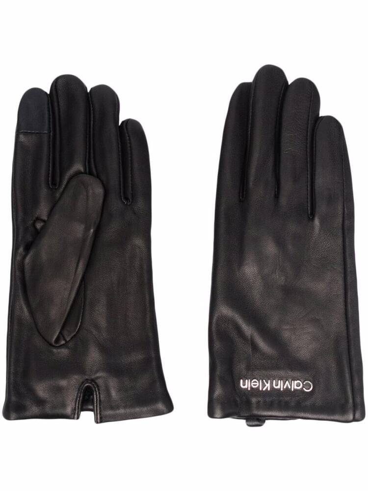 Calvin Klein logo-plaque gloves - Black Cover