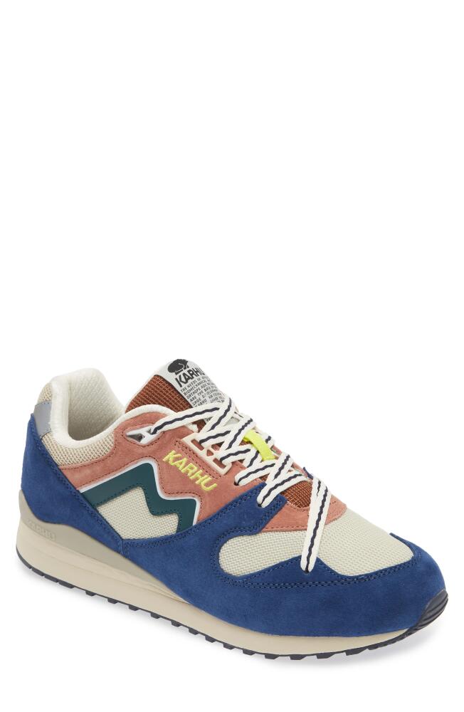 Karhu Gender Inclusive Synchron Classic Sneaker in High Tide/June Bug Cover