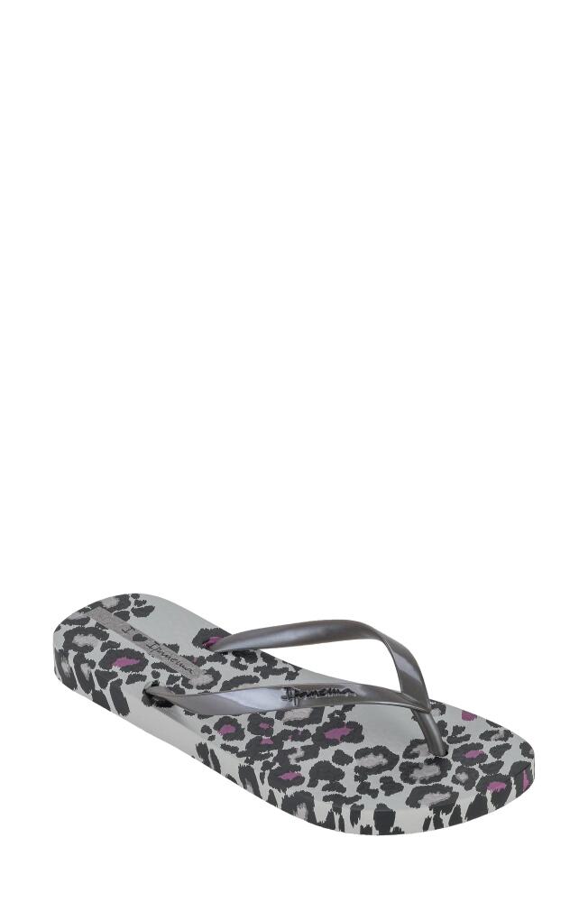 Ipanema Animale Print III Flip Flop in Grey Cover