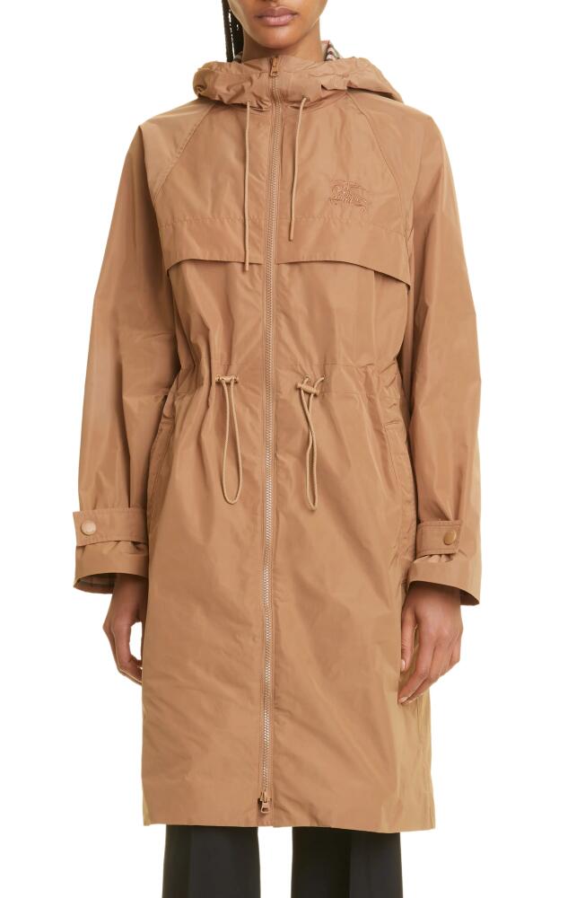 burberry Charminster Equestrian Knight Parka in Camel Cover