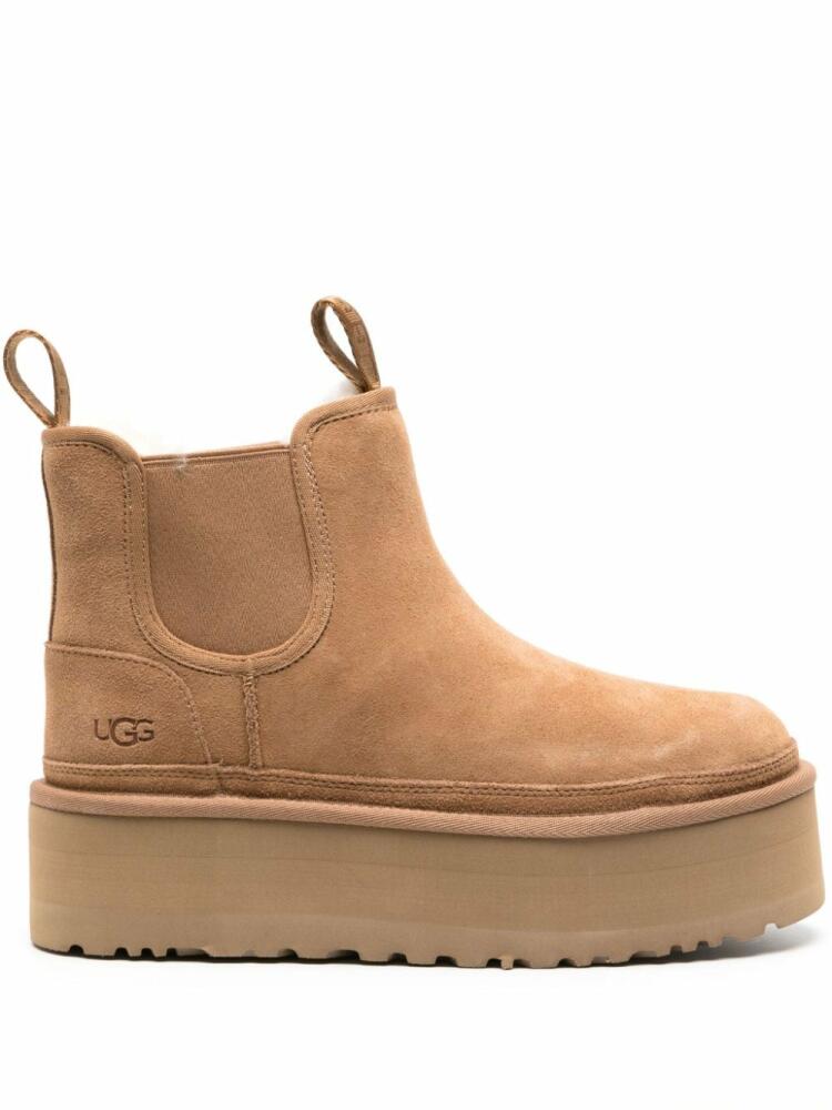 UGG Neumel platform Chelsea boots - Neutrals Cover