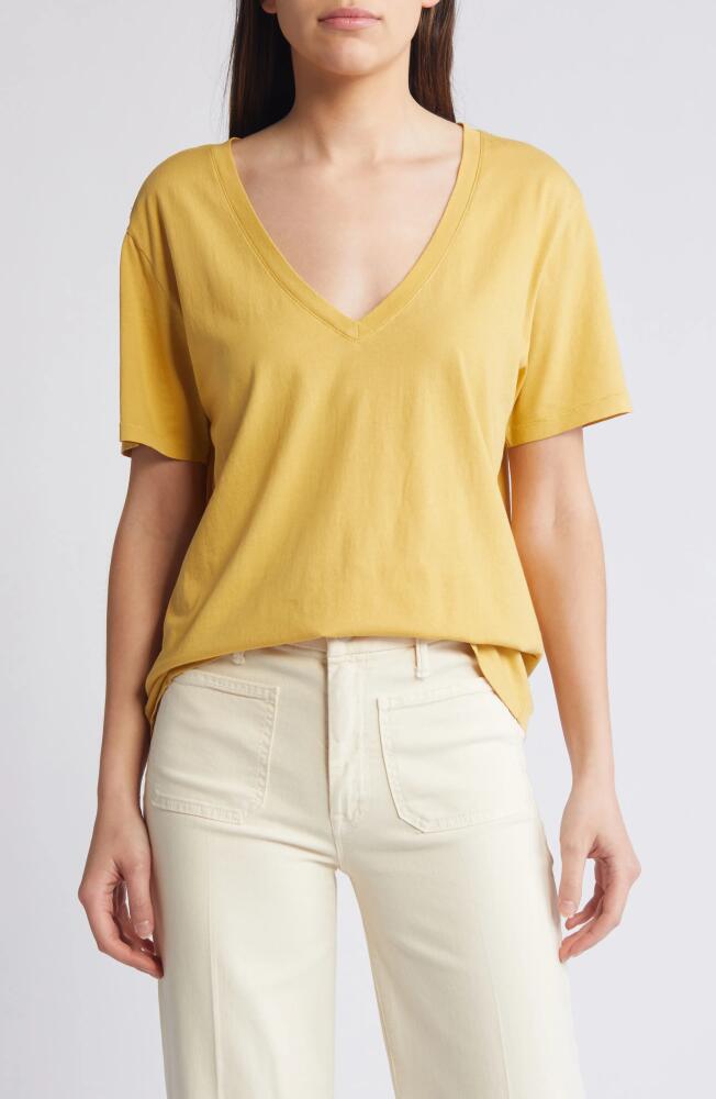 Treasure & Bond Oversize V-Neck Cotton T-Shirt in Olive Sauterne Cover