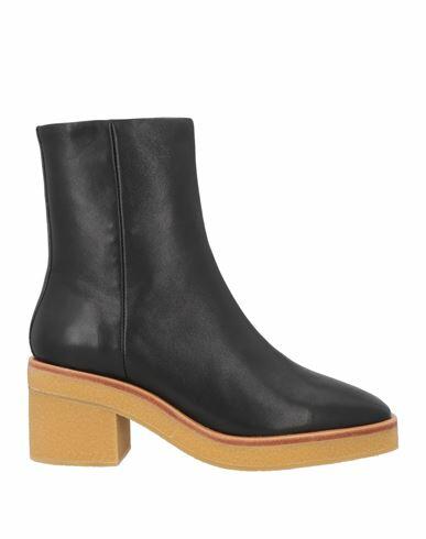 Lola Cruz Woman Ankle boots Black Leather Cover