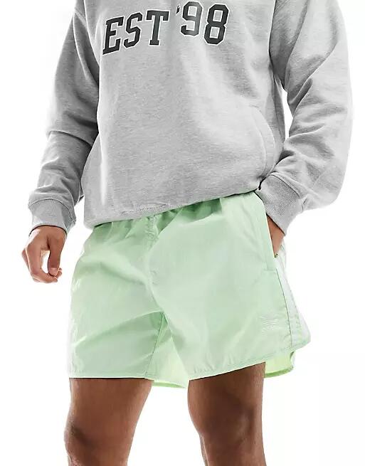 adidas Originals Sprinter shorts in light green Cover