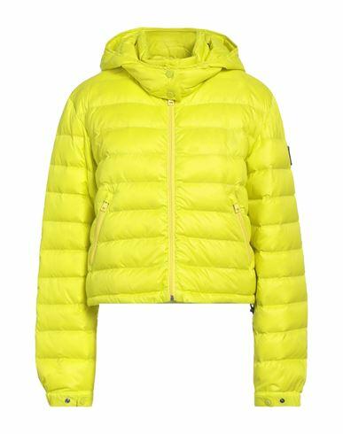 Historic Woman Puffer Yellow Polyamide Cover