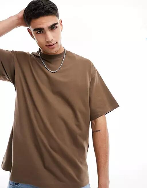 Selected Homme oversized heavy weight T-shirt in brown Cover