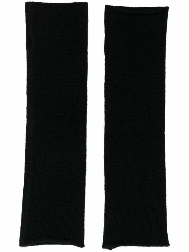 Lisa Yang Aspen knit arm warmers - Black Cover