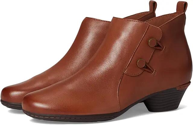 Cobb Hill Larsa (Cognac Leather) Women's Boots Cover