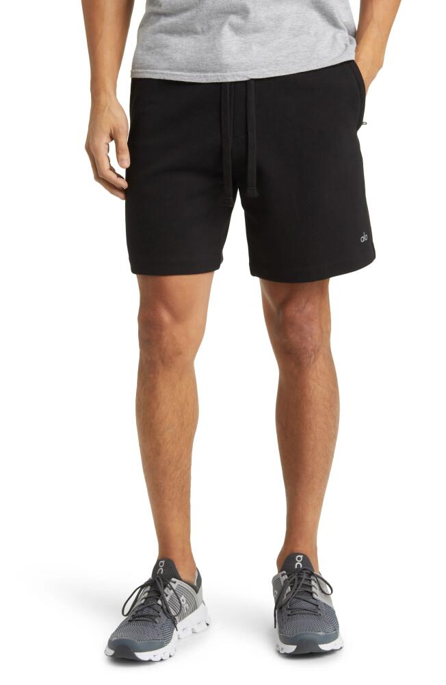 Alo Chill Shorts in Black Cover