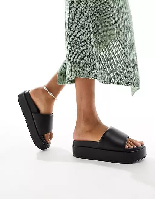 ASOS DESIGN Festival flatform sandals in black Cover