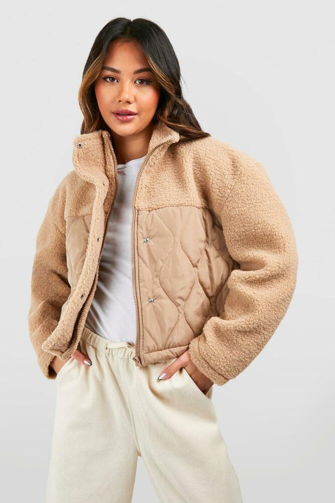 boohoo Womens Quilted Nylon Detail Teddy Faux Fur Jacket - Beige Cover