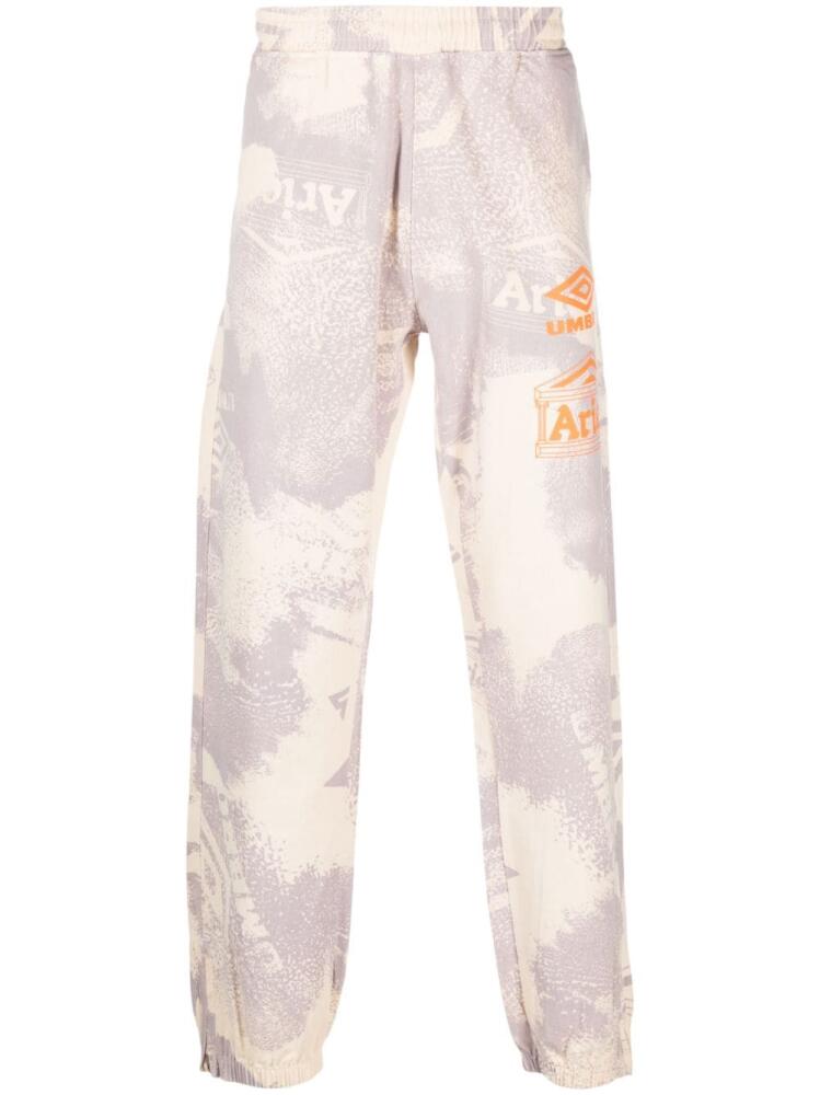 Aries x Umbro graphic-print track pants - Neutrals Cover