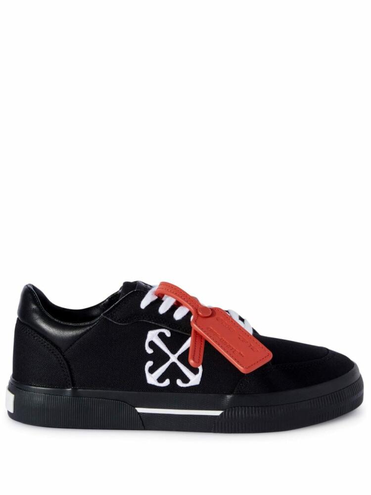 Off-White New Low Vulcanized canvas sneakers - Black Cover