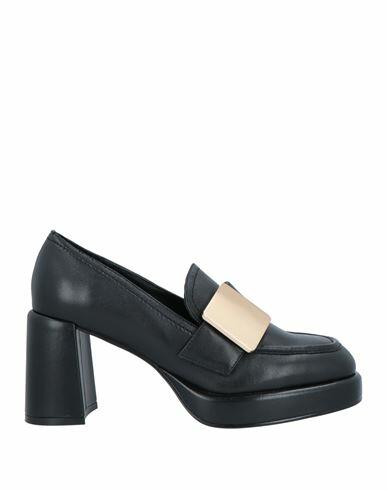 Jeannot Woman Loafers Black Leather Cover