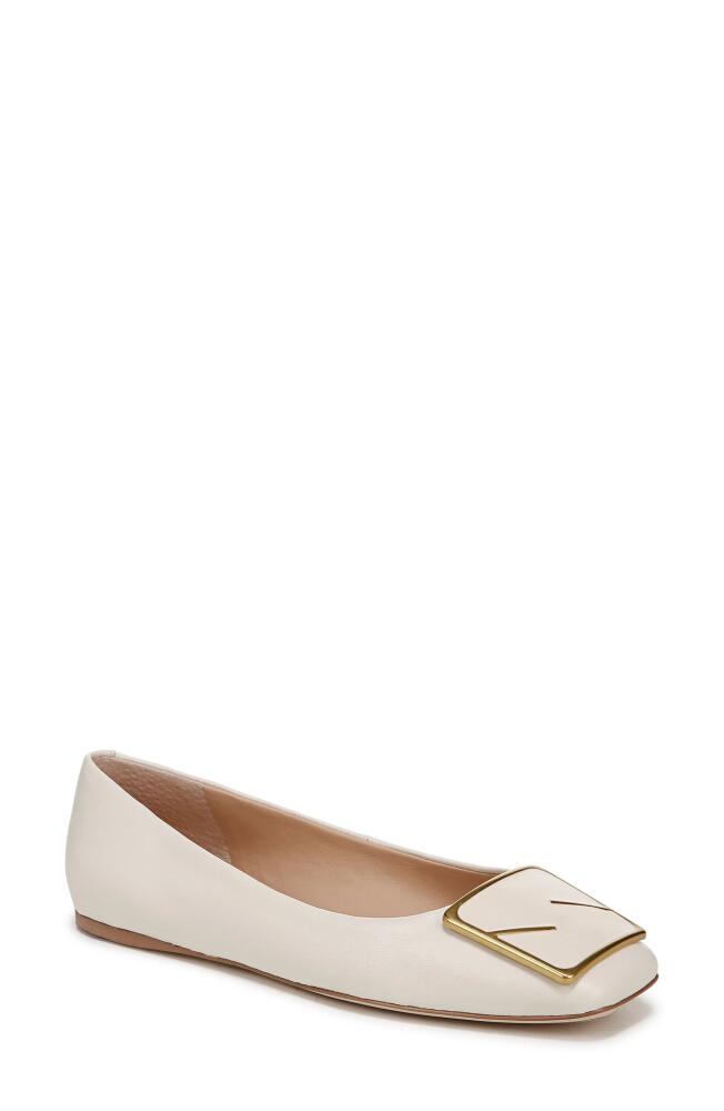 SARTO by Franco Sarto Flexa Maya Flat (Women)
in White Cover