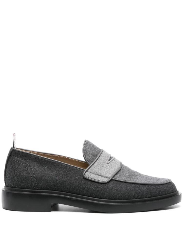 Thom Browne colour-block wool loafers - Grey Cover