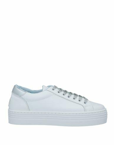 Chiara Ferragni Woman Sneakers White Soft Leather Cover