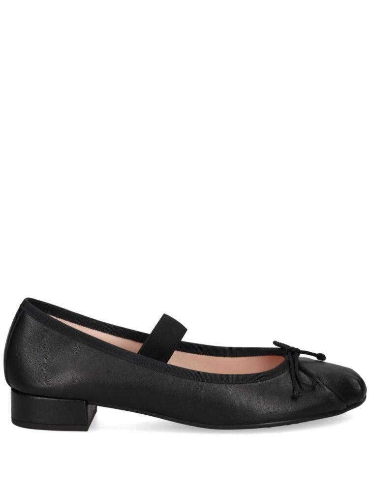 Pretty Ballerinas Gretschen ballerina shoes - Black Cover