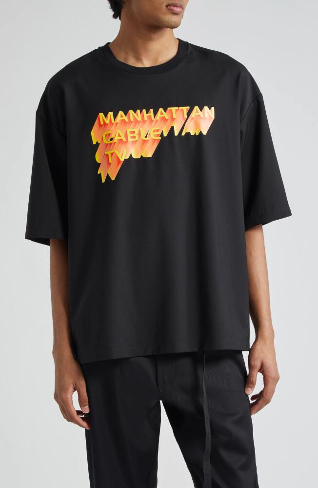 4SDesigns Manhattan Cable TV Wool Graphic T-Shirt in Black Cover